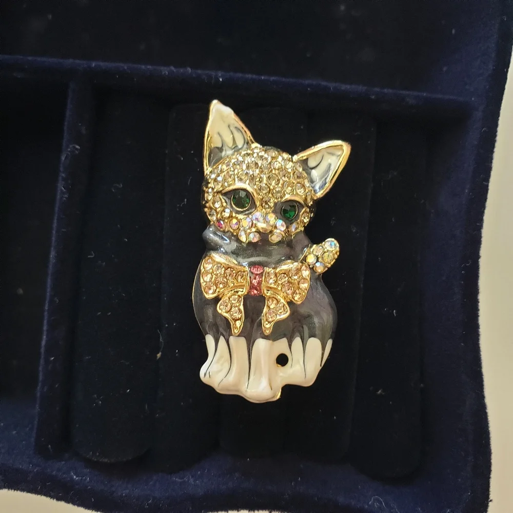 Sweet Kitty Cat Kitten with Bow Rhinestone Brooch Enamel Pin/Pend Cat Lover gift - Picture 4 of 9